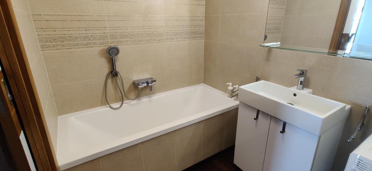 Lesna Harmonia Appartement Olsztyn  Buitenkant foto